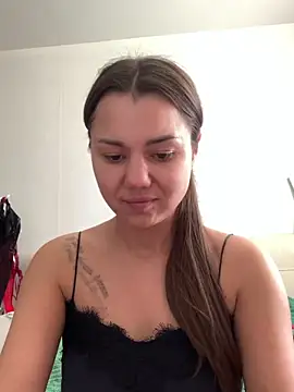 Snapshot of MiraMiss chatting on May 2026 07:59:02 AM MiraMiss online show from May 2026 07:59:02 AM
