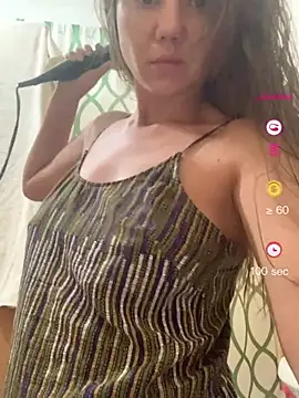 Snapshot of MiraMiss chatting on June 2026 04:46:01 AM MiraMiss online show from June 2026 04:46:01 AM