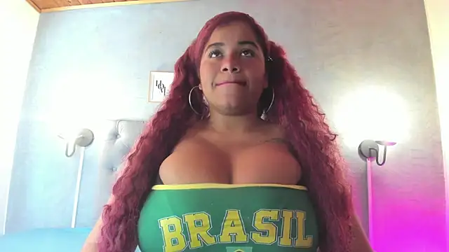 MeridaLane online show from September 2025 04:45:02 PM