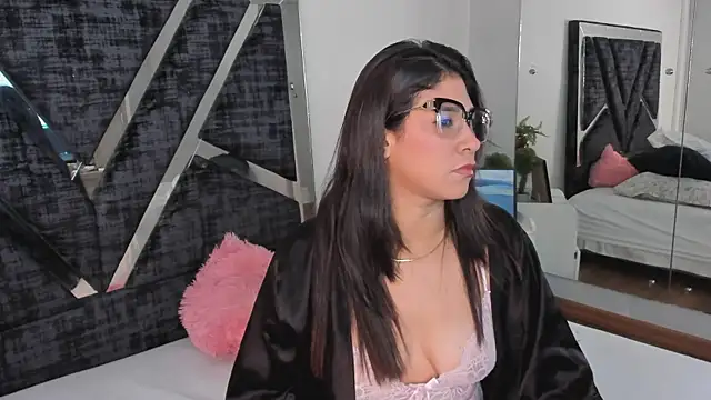 Jonness Isa  online show from March 2026 12:54:01 PM