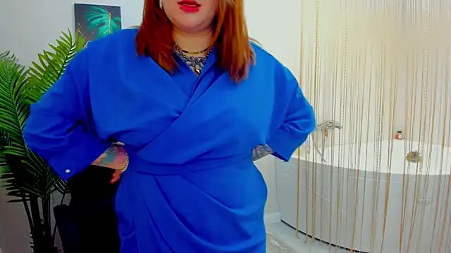 MoonLghte online show from February 2025 01:40:01 AM