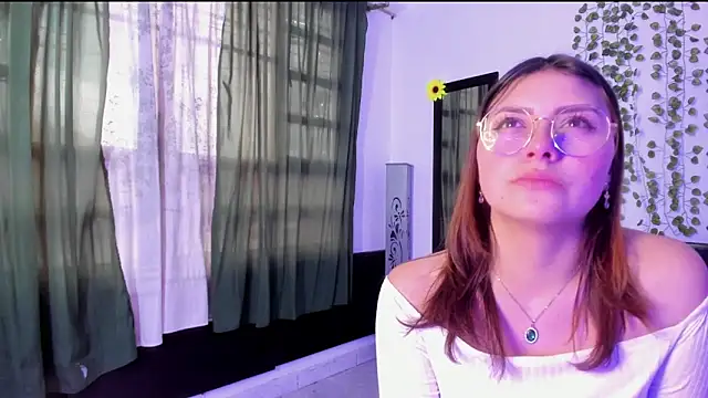 Noellesable online show from December 2024 05:51:01 PM