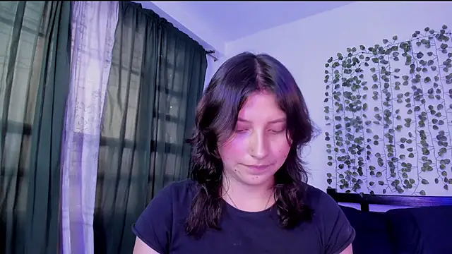 Noellesable online show from January 2025 09:10:01 PM