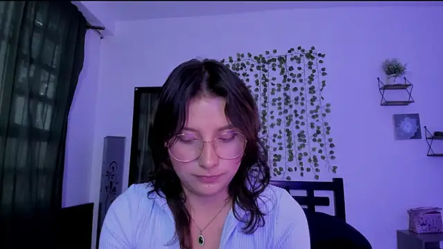 Noellesable online show from January 2025 09:13:01 PM