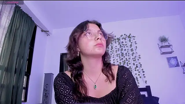 Noellesable online show from January 2025 09:15:02 PM