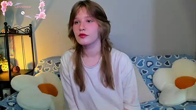 EvaStevs online show from February 2025 10:03:02 PM