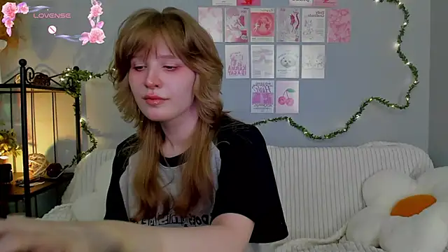 EvaStevs online show from March 2025 09:56:02 PM