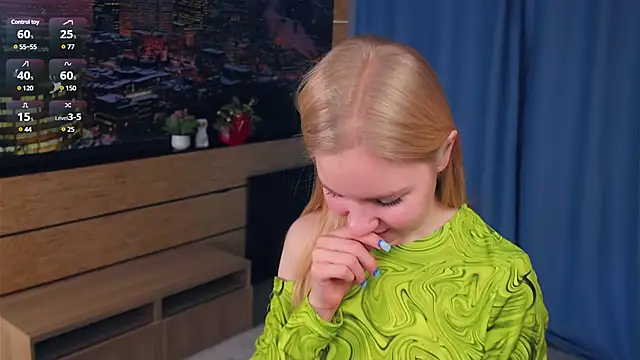 OdelinaFicken online show from February 2025 07:07:01 AM