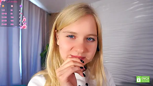 OdelinaFicken online show from September 2025 06:13:01 AM