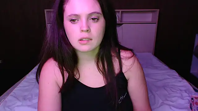 Snapshot of Karry-SEX chatting on December 2024 04:25:02 PM Karry-SEX online show from December 2024 04:25:02 PM