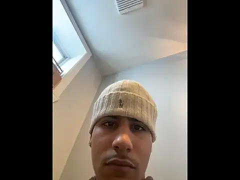 johnycash21 online show from February 2026 06:00:02 PM