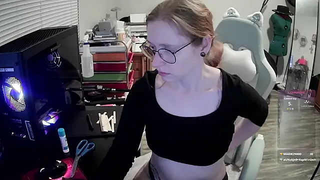 LilyFoxxx online show from March 2026 06:10:01 AM