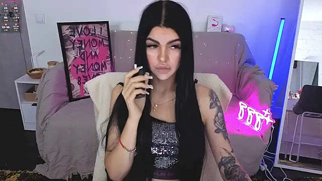 Tiffany lab online show from October 2025 08:24:01 AM