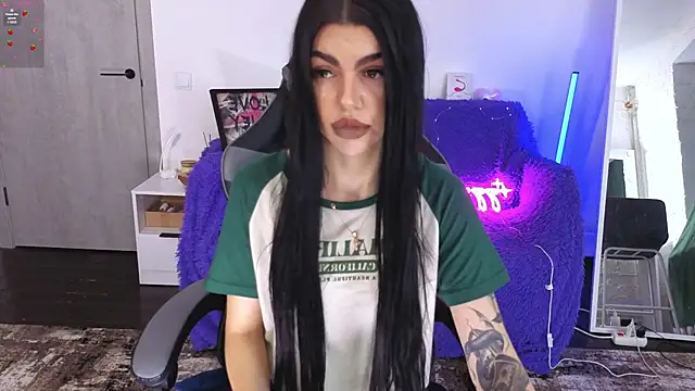 Tiffany lab online show from November 2025 09:23:01 AM