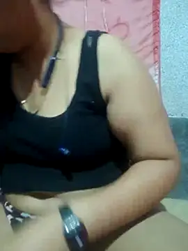 Super-Couple online show from November 2025 08:58:02 AM