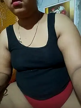 Snapshot of Super-Couple chatting on April 2026 01:34:01 AM Super-Couple online show from April 2026 01:34:01 AM