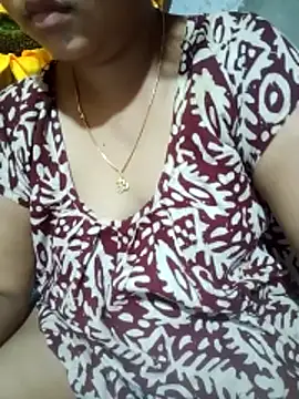 Snapshot of Super-Couple chatting on May 2026 10:59:02 PM Super-Couple online show from May 2026 10:59:02 PM