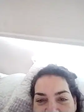 Snapshot of escritorasafada chatting on September 2025 03:59:01 PM escritorasafada online show from September 2025 03:59:01 PM