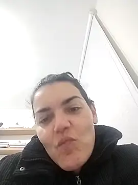 Snapshot of escritorasafada chatting on September 2025 04:06:02 AM escritorasafada online show from September 2025 04:06:02 AM