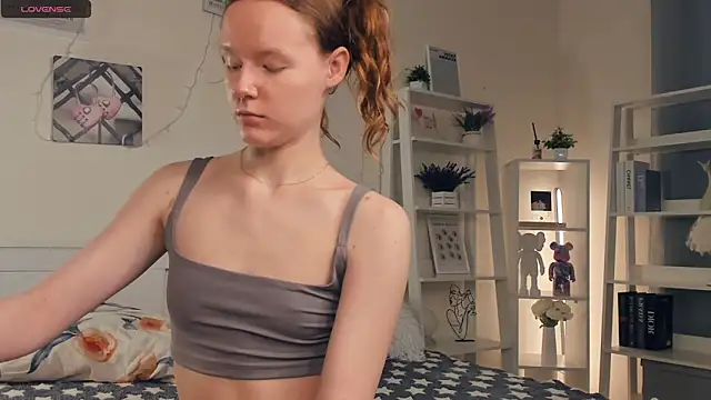 ZaraBluitt online show from October 2025 07:25:01 AM