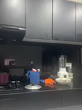 Sofi hot 4m online show from February 2026 06:18:01 PM