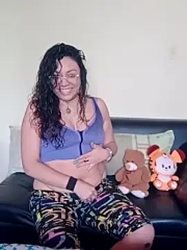 Snapshot of Lunavega1 chatting on February 2026 05:43:02 PM Lunavega1 online show from February 2026 05:43:02 PM