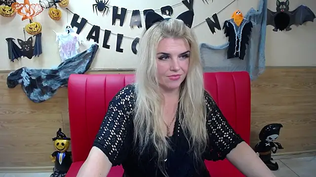 Julya Barbi online show from October 2025 05:13:02 PM