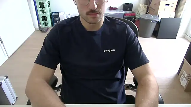 taallguyy 196 online show from November 2025 09:52:01 AM