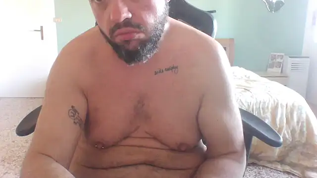 Polipo85 online show from April 2026 04:16:01 PM