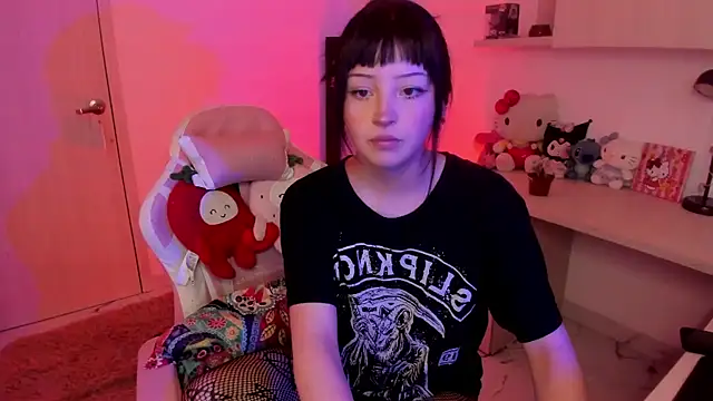 Snapshot of Francesca1_ chatting on January 2025 06:43:02 PM Francesca1  online show from January 2025 06:43:02 PM