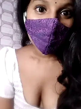 Shivani Tivari online show from March 2025 06:18:01 PM