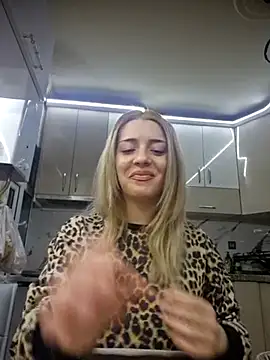 SUSELLAM1 online show from February 2025 04:47:01 PM