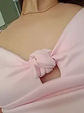 Snapshot of Catalinna_Thompson chatting on January 2025 08:43:01 PM Catalinna Thompson online show from January 2025 08:43:01 PM