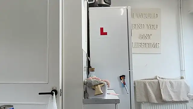 Snapshot of blairbella chatting on April 2026 10:53:02 AM blairbella online show from April 2026 10:53:02 AM