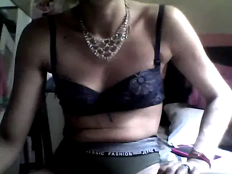 ariana crazzy online show from March 2025 04:20:01 PM