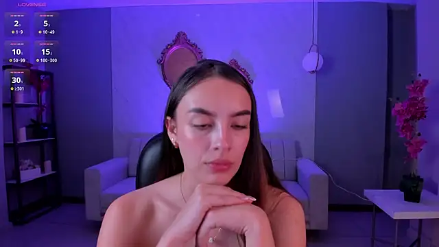 KaiaFerreira online show from February 2025 06:00:01 PM