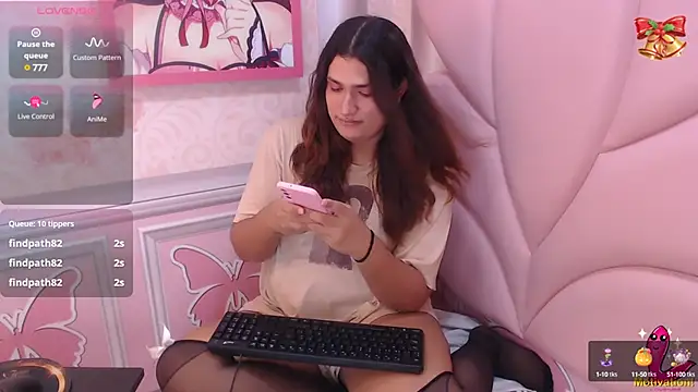 Valery Maravilla  online show from December 2024 07:30:02 PM