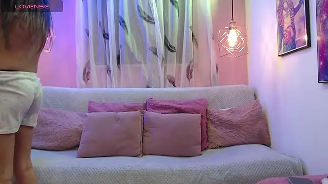  lesbi hard 69 online show from January 2025 03:00:01 AM