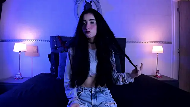 RomeroMoon online show from December 2024 01:24:02 PM