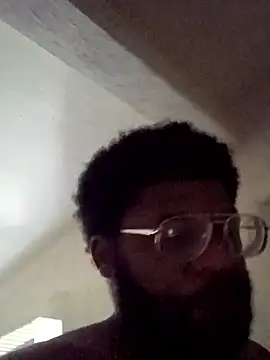 Snapshot of dvaughn3117 chatting on September 2025 09:48:01 PM dvaughn3117 online show from September 2025 09:48:01 PM