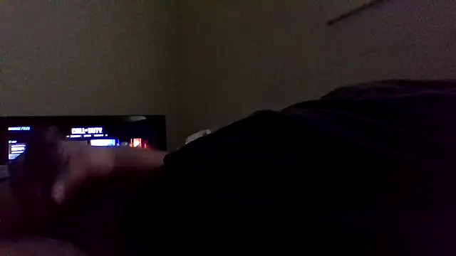 Snapshot of dvaughn3117 chatting on April 2026 08:39:01 PM dvaughn3117 online show from April 2026 08:39:01 PM