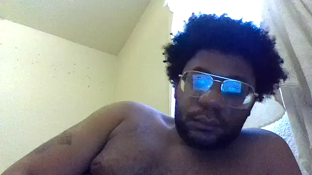 Snapshot of dvaughn3117 chatting on April 2026 10:16:01 PM dvaughn3117 online show from April 2026 10:16:01 PM