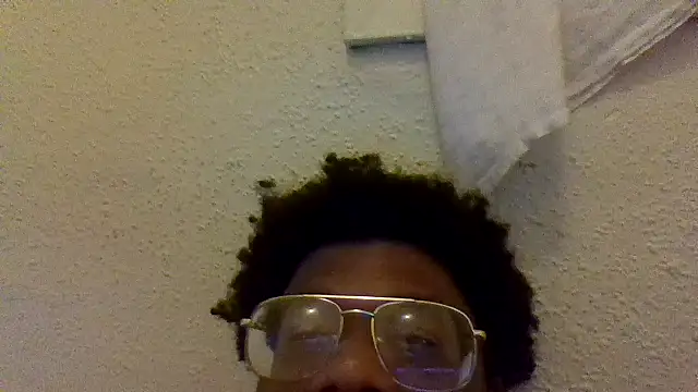 Snapshot of dvaughn3117 chatting on April 2026 03:32:01 AM dvaughn3117 online show from April 2026 03:32:01 AM