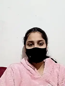 magicmoment00786 online show from December 2024 04:28:01 PM