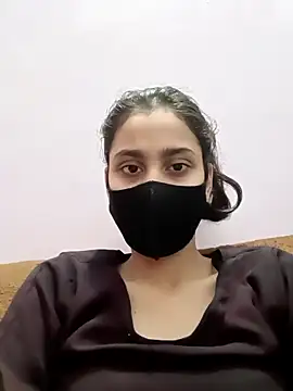 magicmoment00786 online show from February 2025 02:02:01 PM