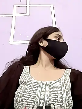 magicmoment00786 online show from November 2025 04:27:02 PM