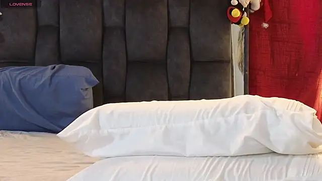 Snapshot of chloe_vasquez710 chatting on February 2025 09:05:02 PM chloe vasquez710 online show from February 2025 09:05:02 PM