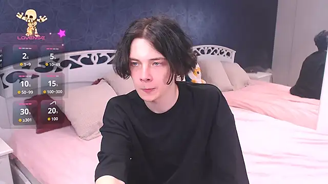 iwillfall online show from November 2025 11:33:02 AM