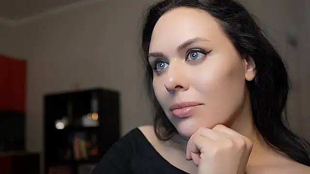 MollyCheiz online show from December 2024 05:03:01 AM