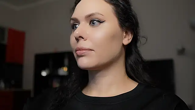 MollyCheiz online show from December 2024 02:17:02 AM